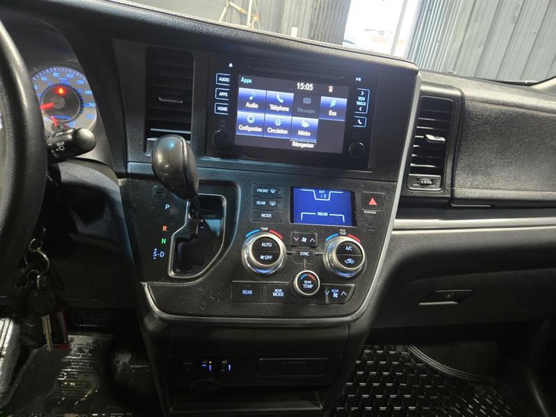 toyota Sienna 2015 - 16