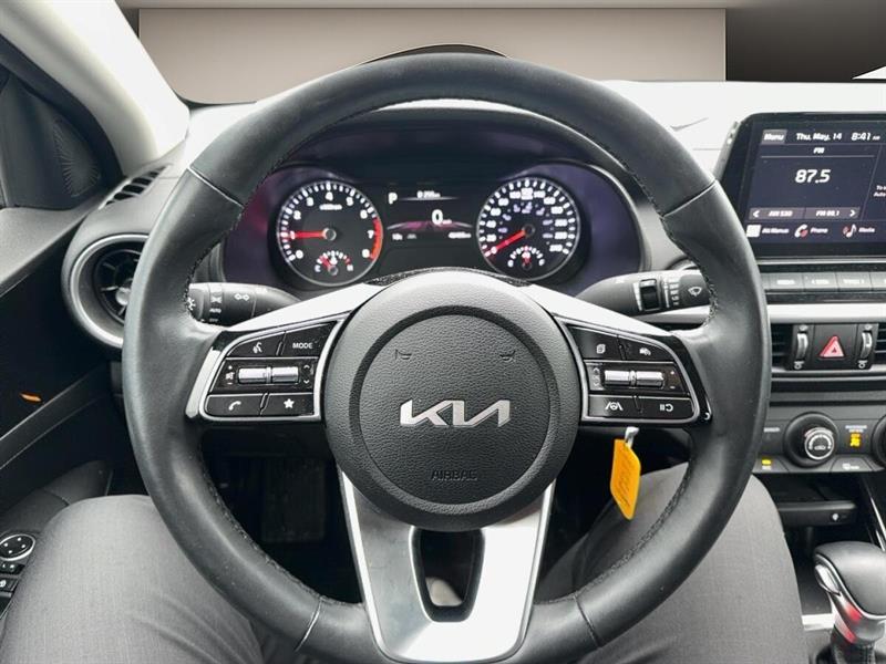 kia Forte 2022 - 10