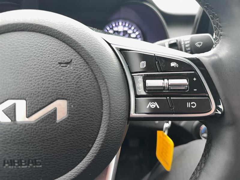kia Forte 2022 - 12