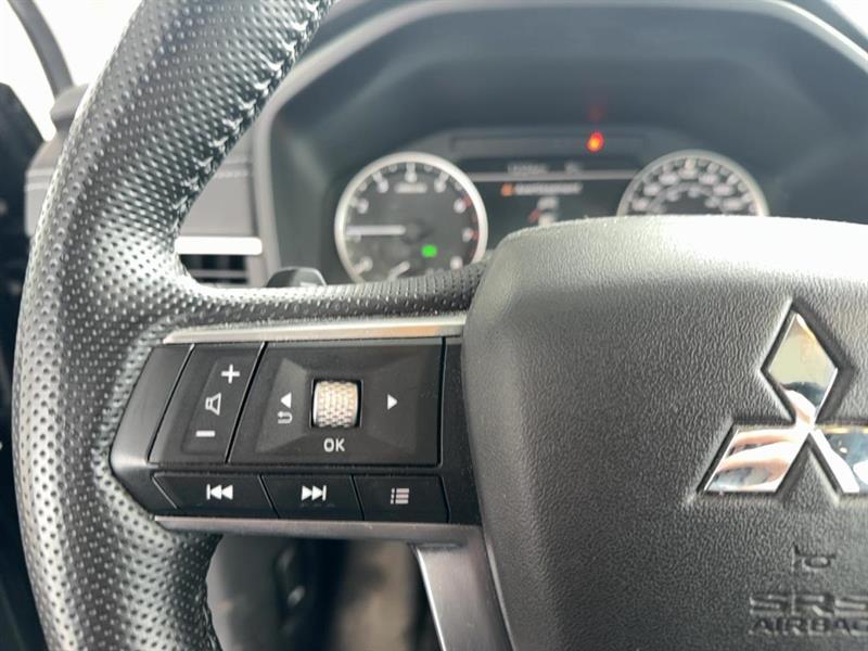 mitsubishi Outlander 2022 - 10