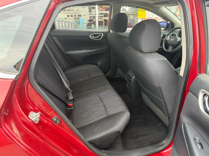 nissan Sentra 2017 - 11