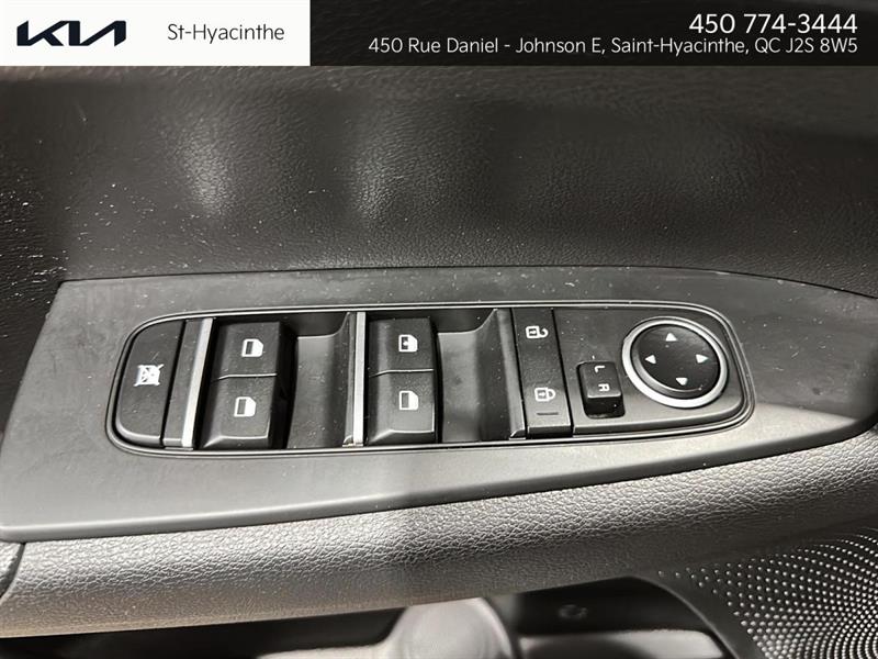 kia Forte 2023 - 18