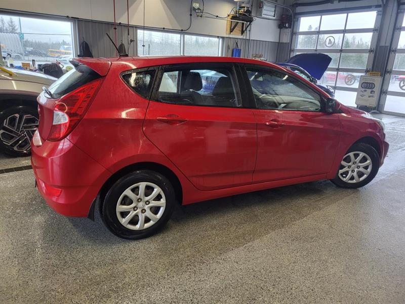 hyundai Accent 2013 - 4