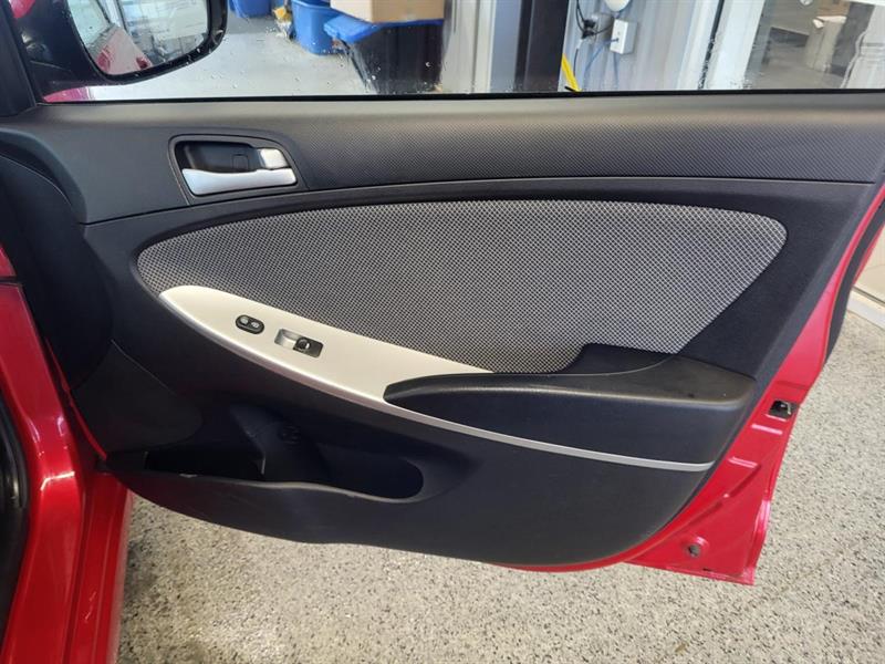 hyundai Accent 2013 - 13
