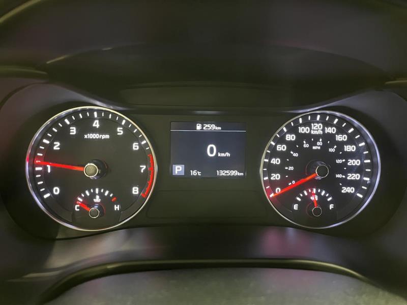 kia Forte5 2021 - 12