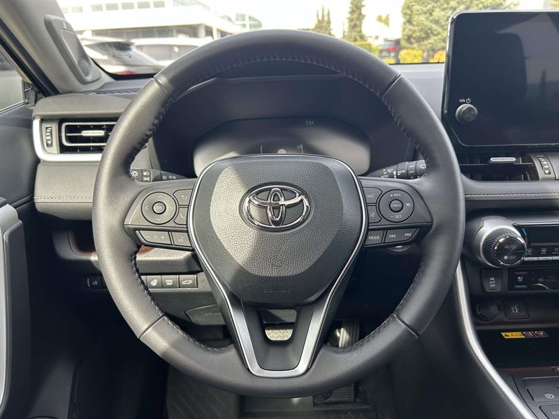 toyota RAV4 2023 - 9