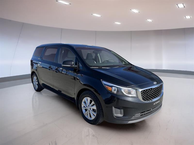 kia Sedona 2018 - 3
