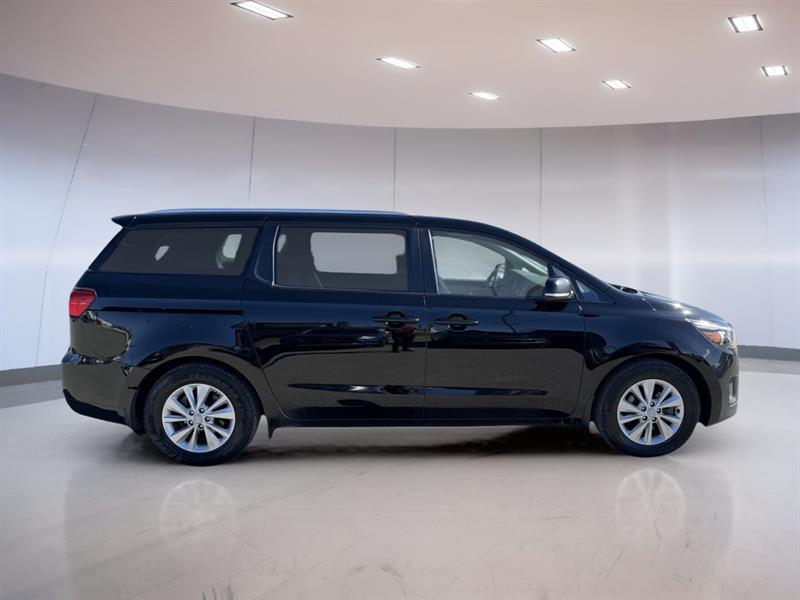 kia Sedona 2018 - 4