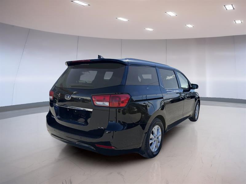 kia Sedona 2018 - 5