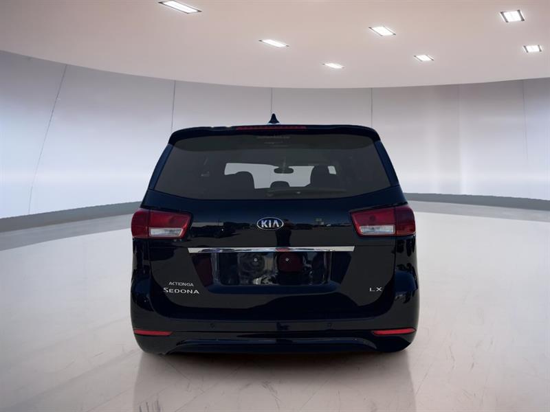 kia Sedona 2018 - 6