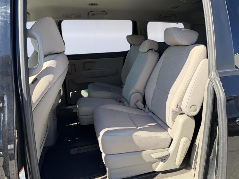 kia Sedona 2018 - 14