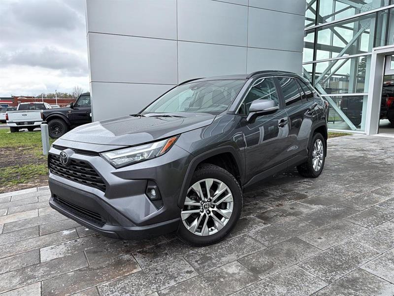 toyota RAV4 2024