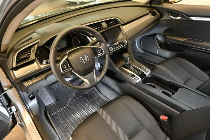 honda Civic Sedan 2018 - 12