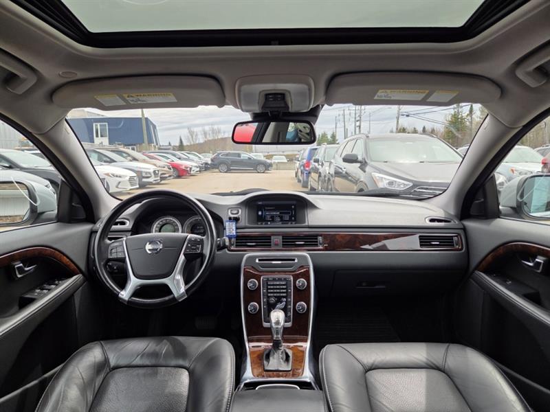 volvo XC70 2013 - 28
