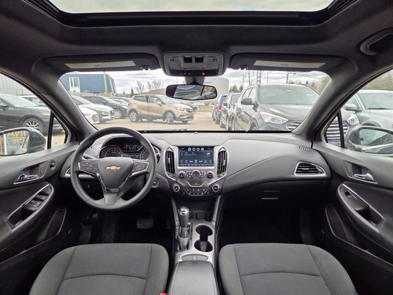 chevrolet Cruze 2017 - 30