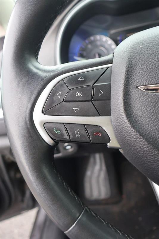 chrysler 200 2015 - 11
