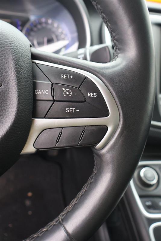 chrysler 200 2015 - 12