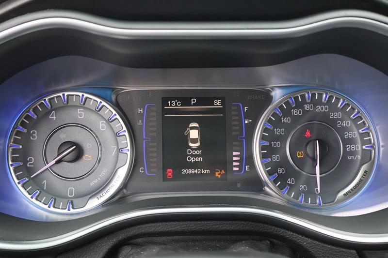 chrysler 200 2015 - 13