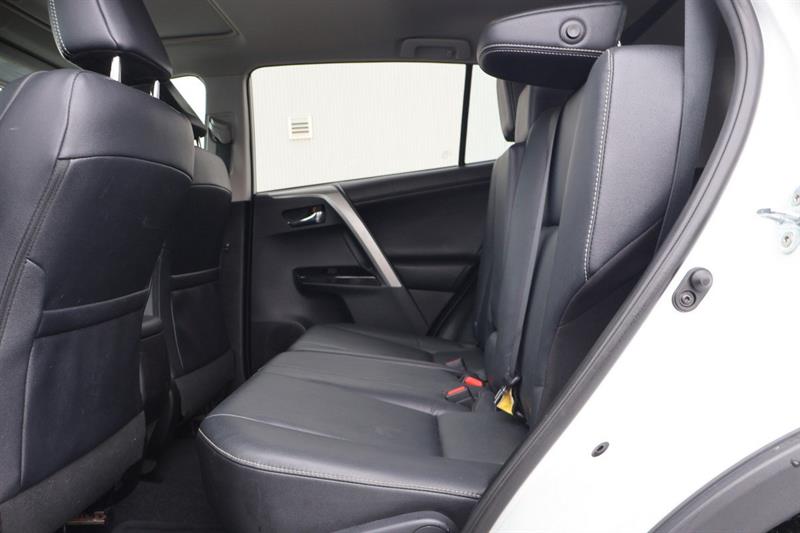 toyota RAV4 2017 - 21
