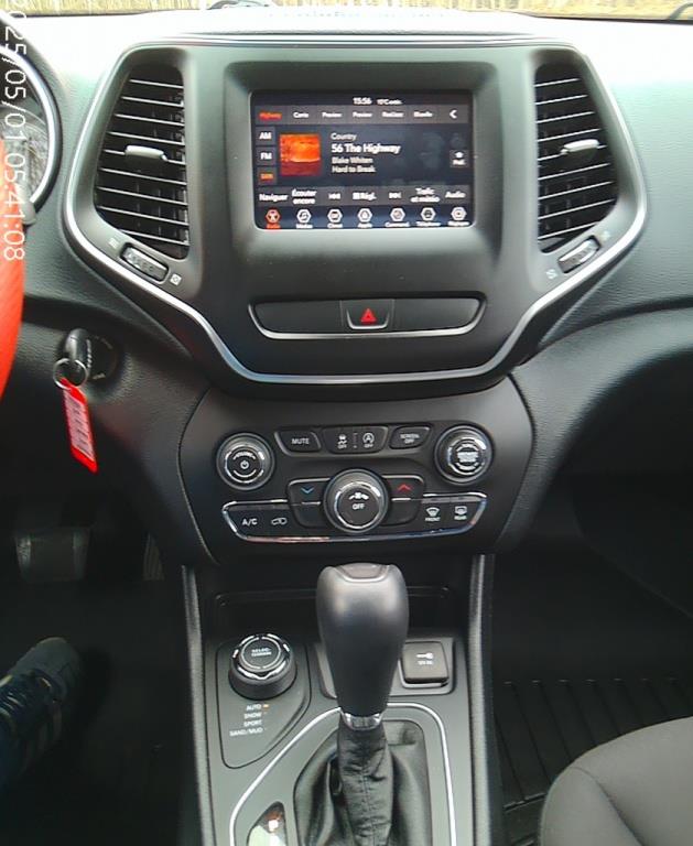 jeep Cherokee 2019 - 15