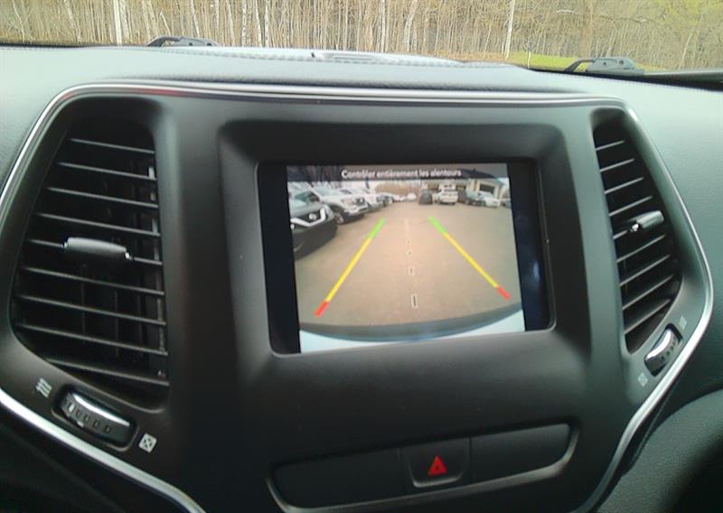 jeep Cherokee 2019 - 16