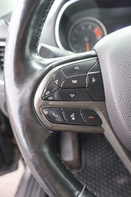 jeep Cherokee 2019 - 11