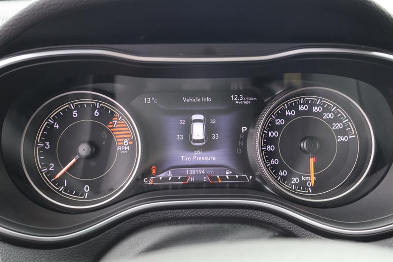 jeep Cherokee 2019 - 13