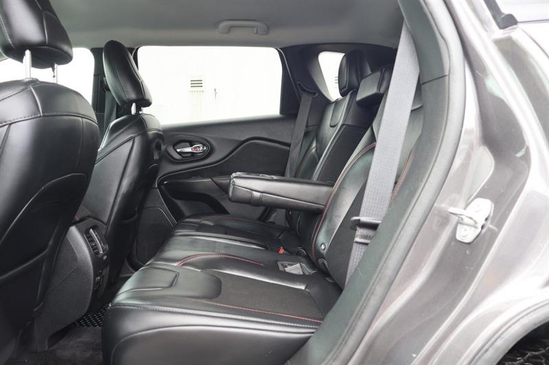 jeep Cherokee 2019 - 21