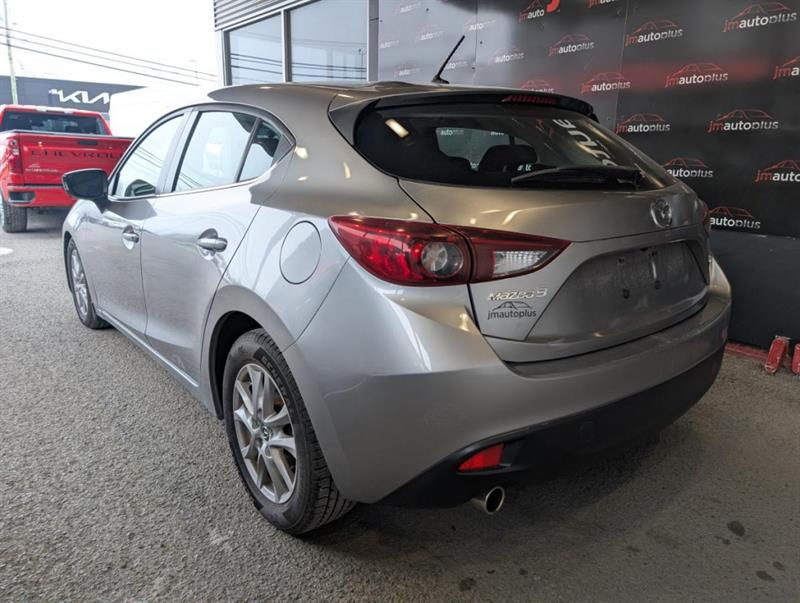 mazda Mazda3 2014 - 11