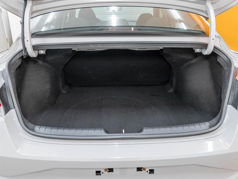 hyundai Elantra 2023 - 29