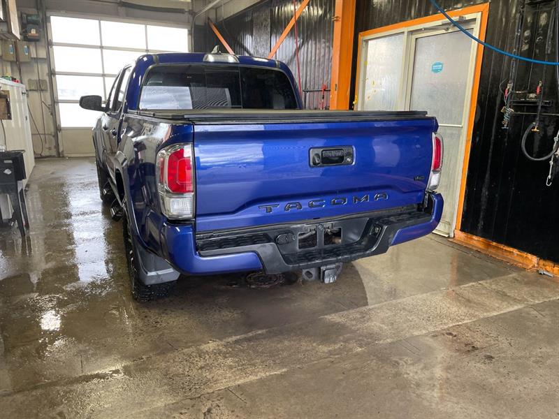 toyota Tacoma 2022 - 8