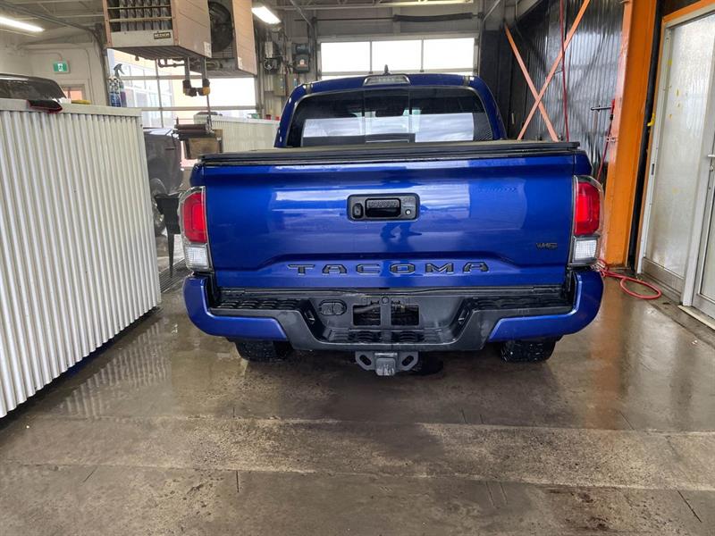 toyota Tacoma 2022 - 9