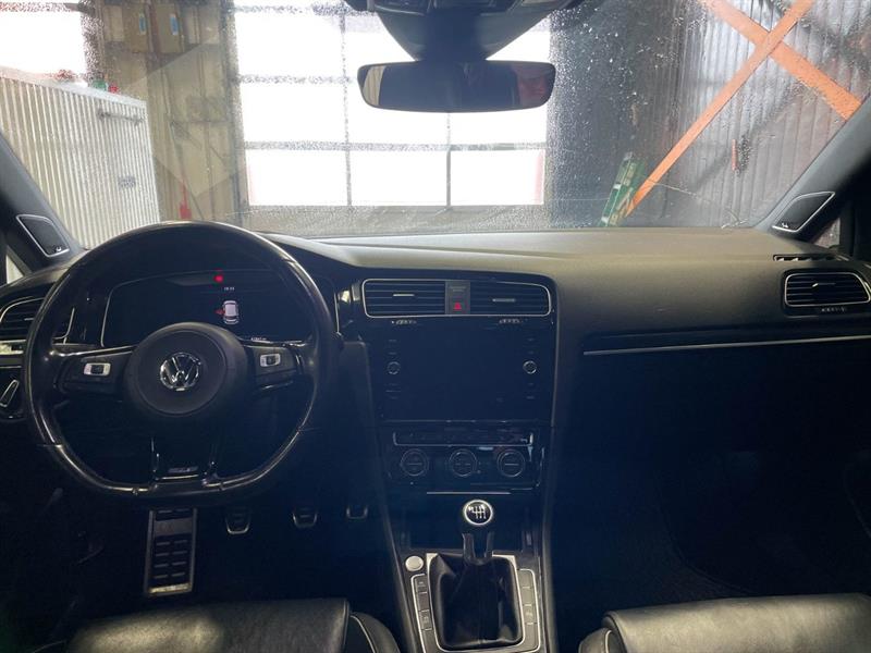 volkswagen Golf R 2019 - 12