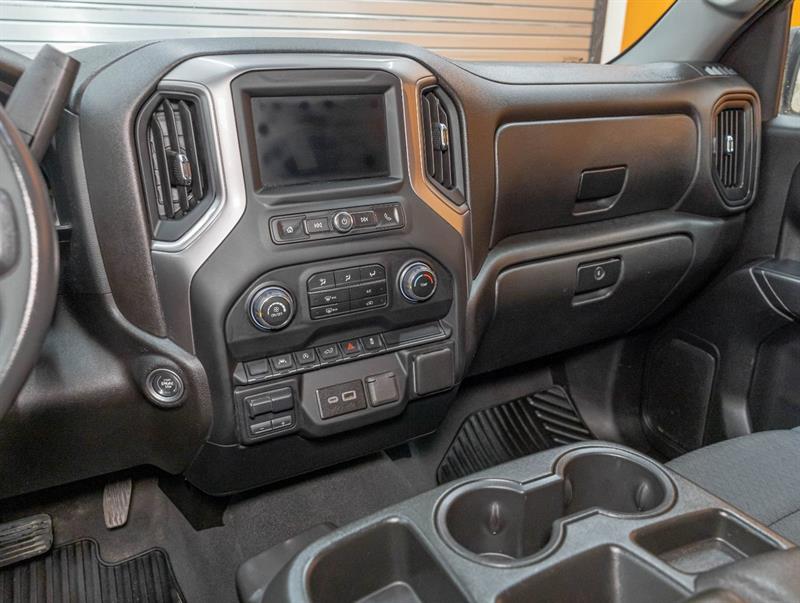 chevrolet Silverado 1500 2024 - 17