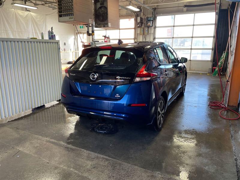 nissan LEAF 2022 - 8