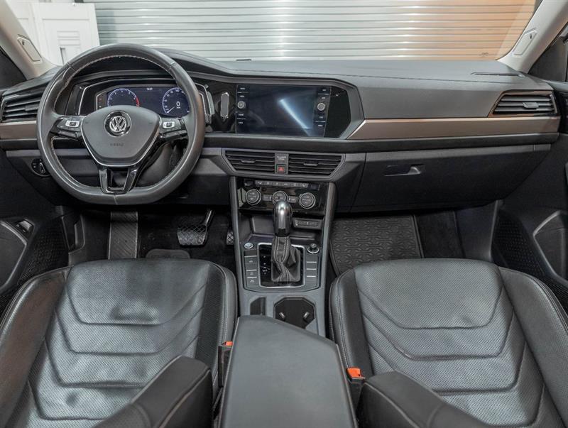 volkswagen Jetta 2021 - 12