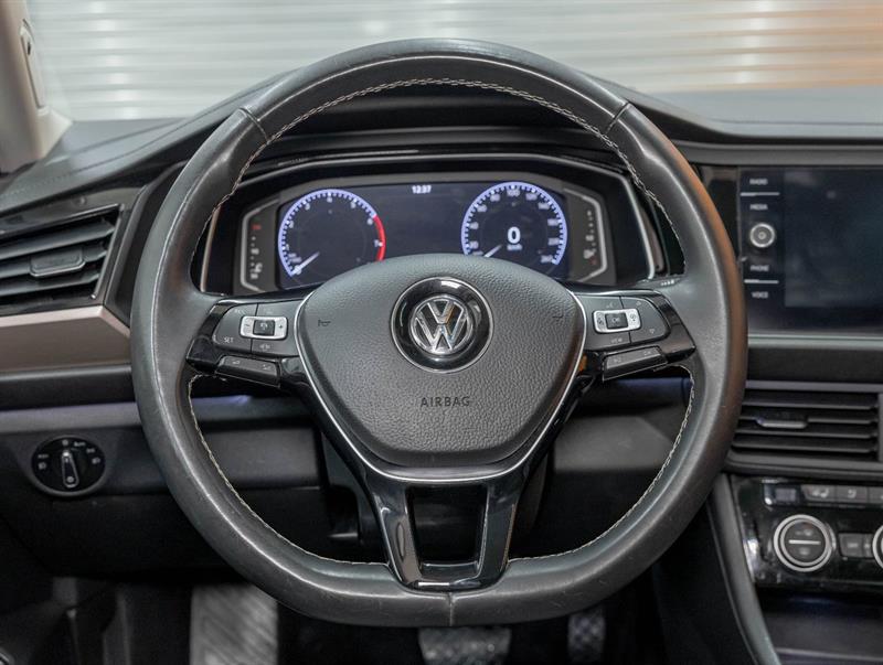 volkswagen Jetta 2021 - 14