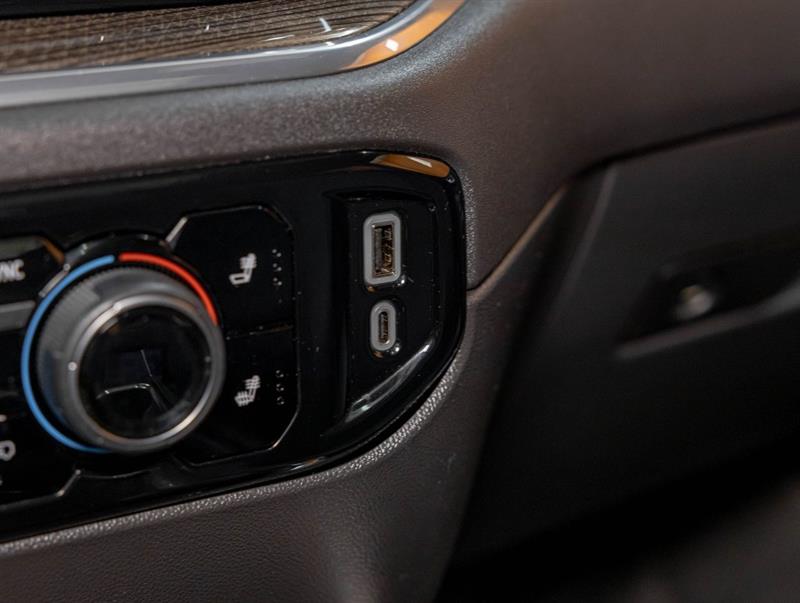 chevrolet Silverado 1500 2024 - 23