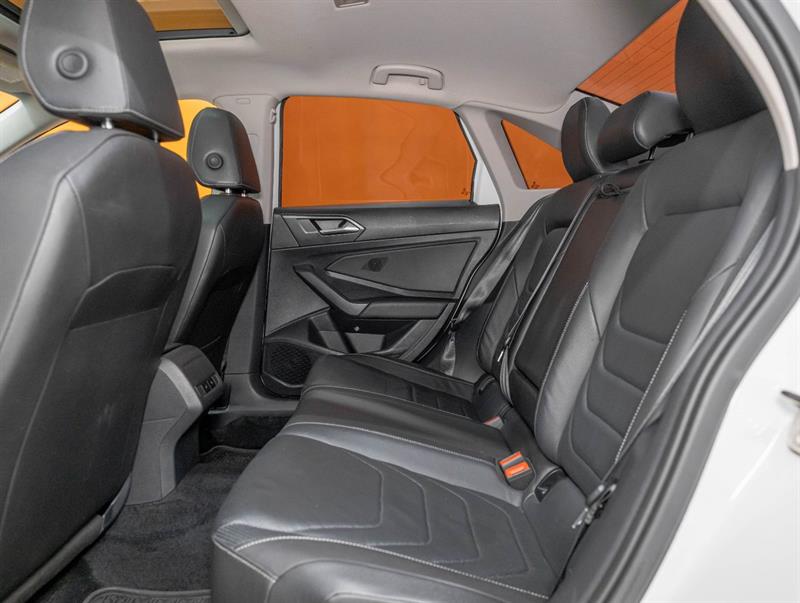 volkswagen Jetta 2021 - 29