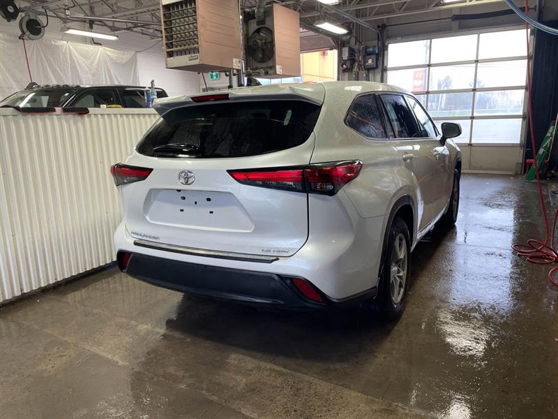 toyota Highlander 2023 - 8