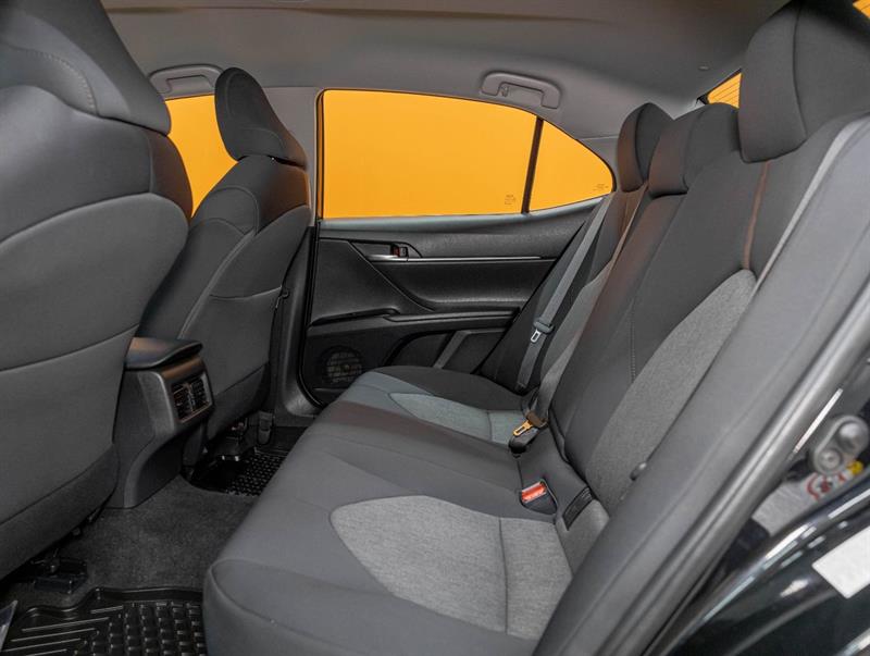 toyota Camry 2018 - 27