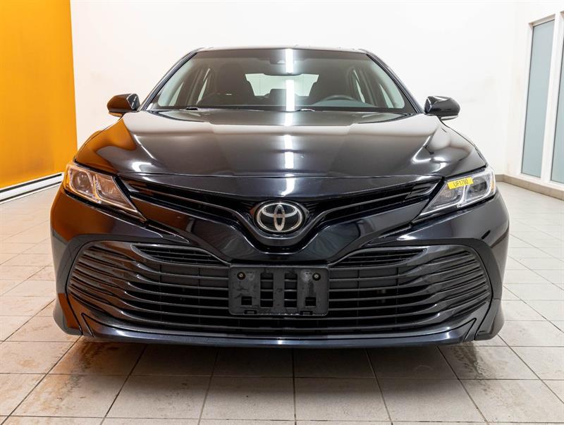 toyota Camry 2018 - 4