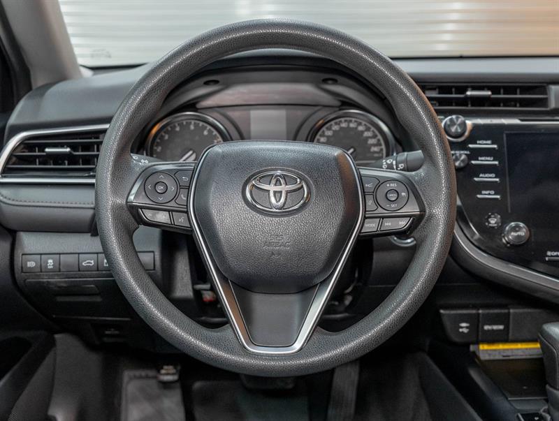 toyota Camry 2018 - 12
