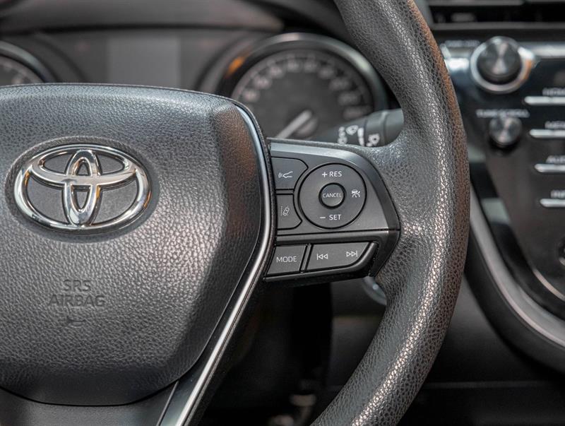 toyota Camry 2018 - 15