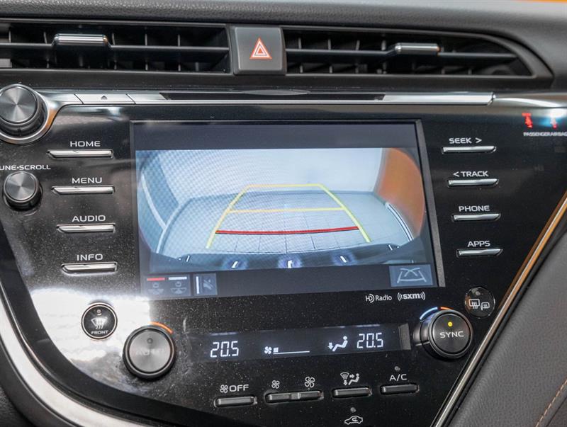 toyota Camry 2018 - 18