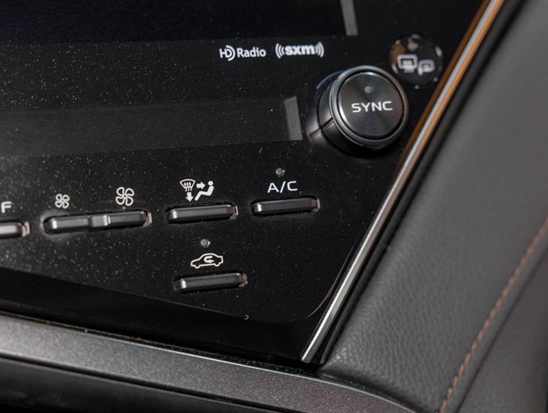 toyota Camry 2018 - 21