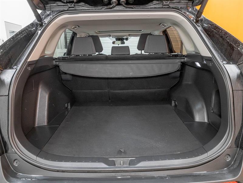 toyota RAV4 2025 - 32