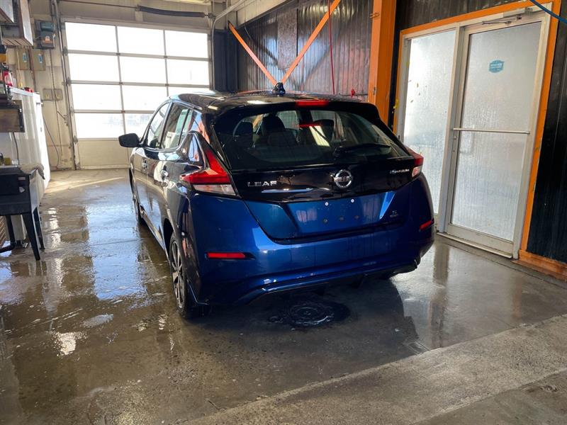nissan LEAF 2022 - 5
