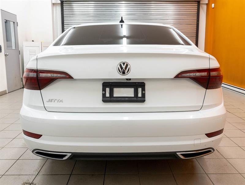 volkswagen Jetta 2021 - 8