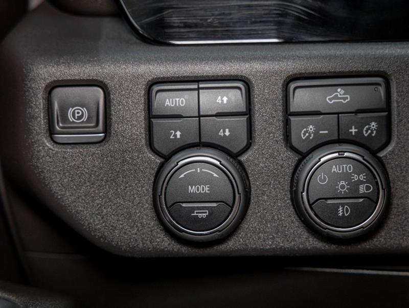 chevrolet Silverado 1500 2024 - 27